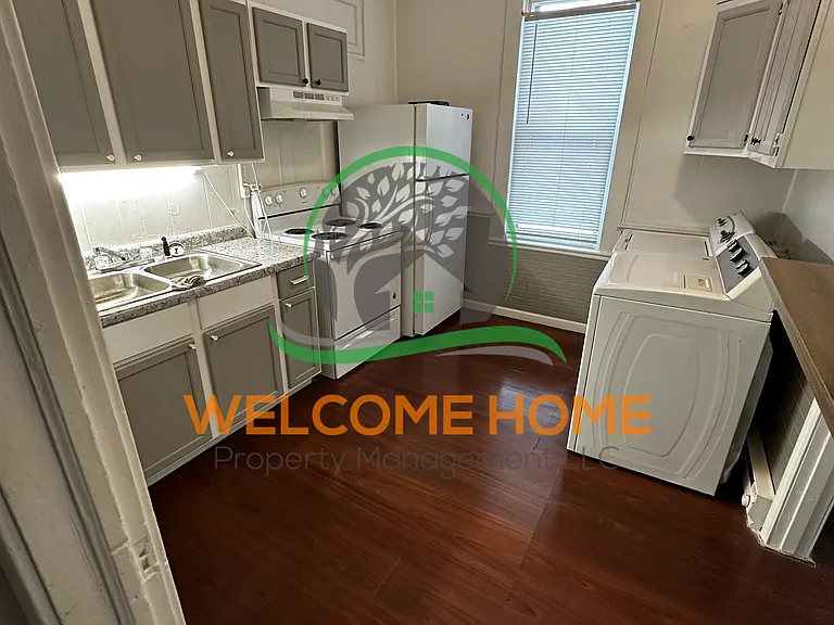 1902 Salem St #1 — Photo 10