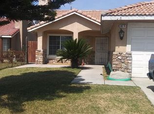 8976 Fremontia Ave, Fontana, CA 92335