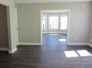 10 King St #201, Biddeford, ME 04005