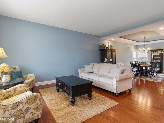 2nd image of 8820 W 128th Pl