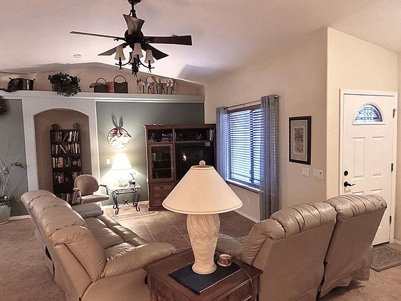 5th image of 2026 Mimosa Dr