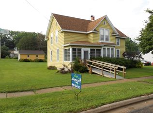 801 E Main St, Wauzeka, WI 53826