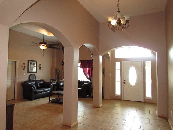 4th image of 4846 Taylor Dr