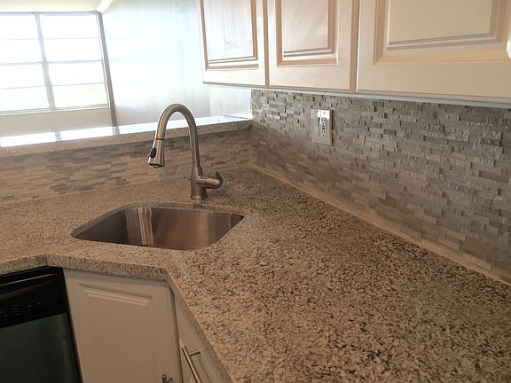 5th image of 2100 Sans Souci Blvd APT 810