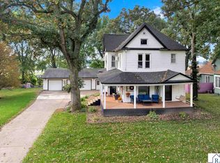 616 Cleveland Ave W, Winnebago, MN 56098