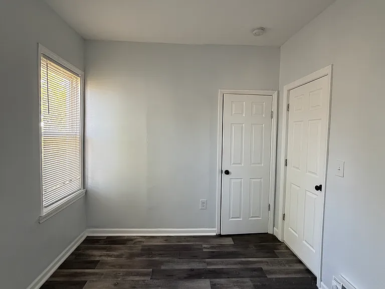 59 N 15th St #3 — Photo 8
