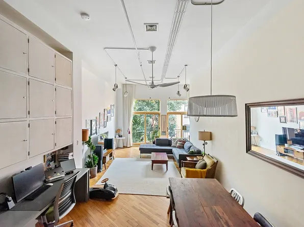 105 Lexington Ave APT 2G, Brooklyn, NY 11238