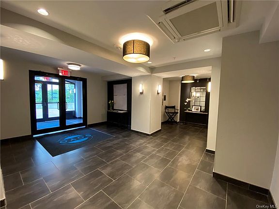 3rd image of 2 Mill St APT 5A