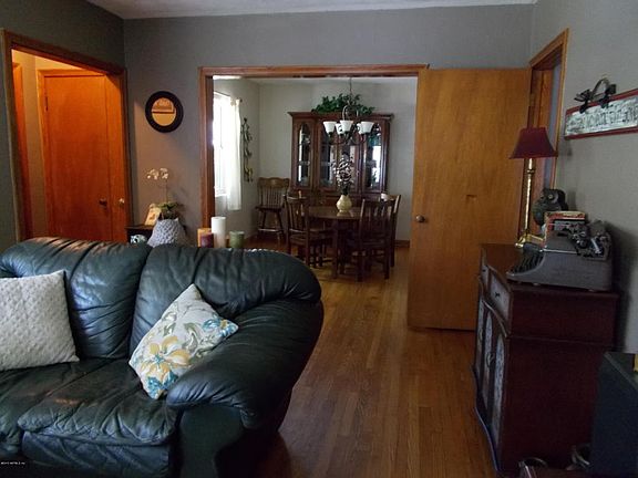 5th image of 7931 Manata St