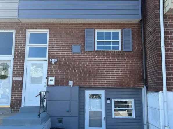 3529 Sussex Ln, Philadelphia, PA 19114