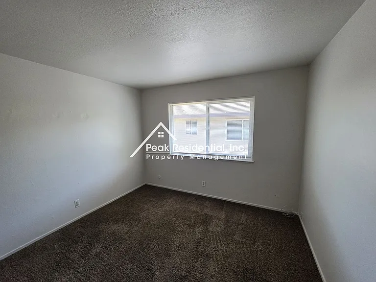5948 Walerga Rd #3 — Photo 10