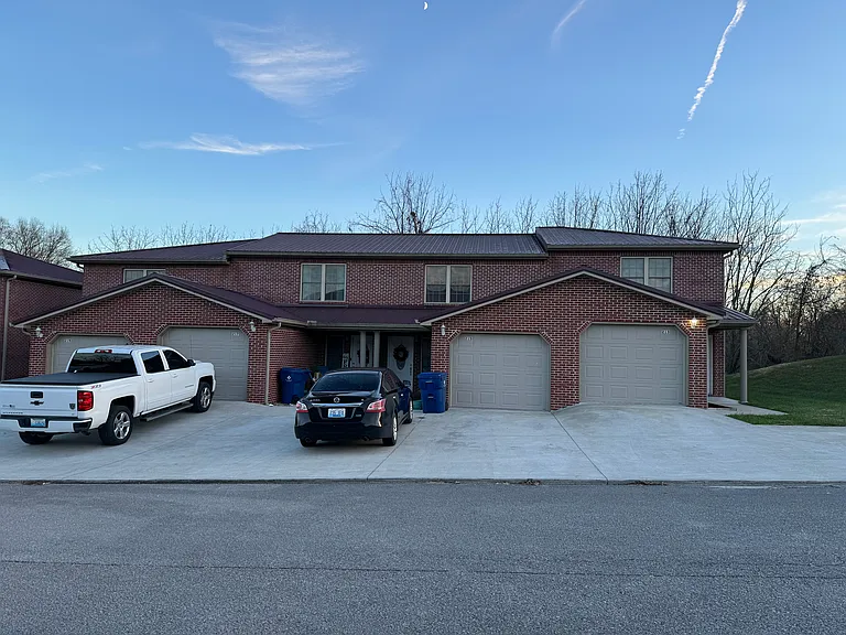 Fox Haven Dr — Photo 1
