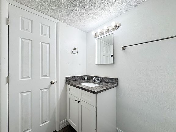 3rd image of 1905 Caralee Blvd Unit 2
