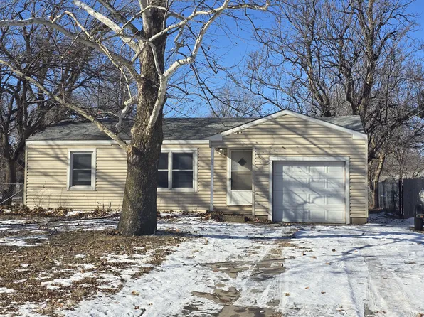 901 N Anna St, Wichita, KS 67212