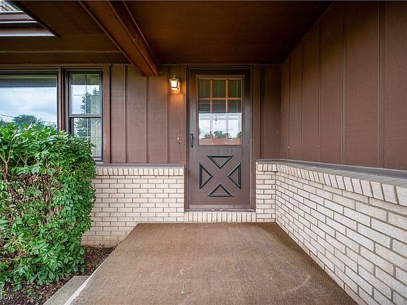 2nd image of 950 Kirwan Dr