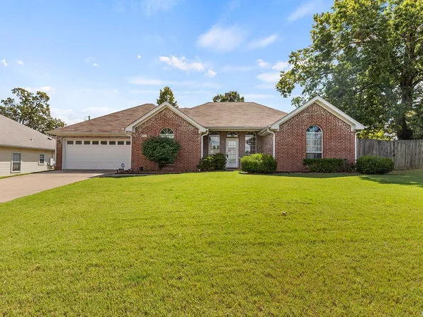 5 Cherryhill Cv, Little Rock, AR 72211