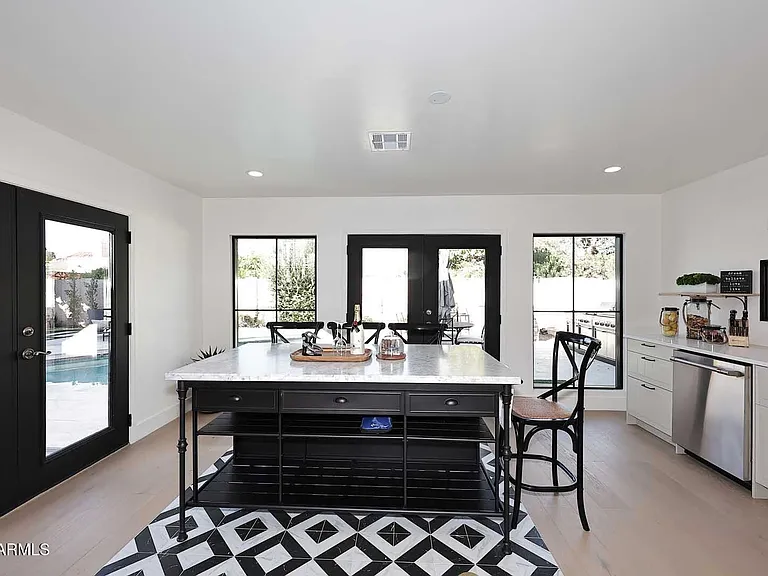 7330 E Las Palmaritas Dr — Photo 38