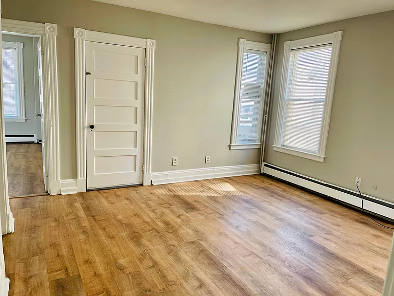 28-30 Madison Ave #2 — Photo 6