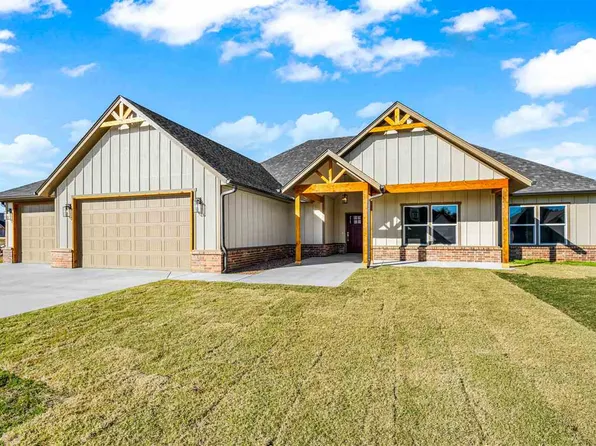 208 Blanco Bnd, Stillwater, OK 74074