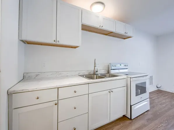 15216 Bellaire Ave, 15216 Bellaire Ave APT C, Grandview, MO 64030