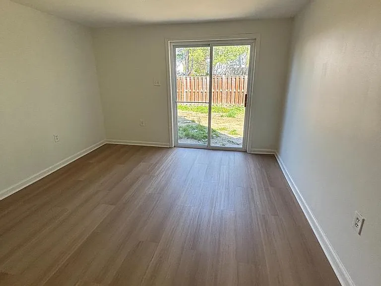 2900 Madeira Ct — Photo 18