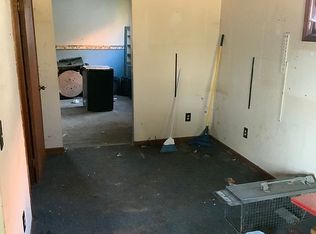 604 3rd Ave S, Clinton, IA 52732