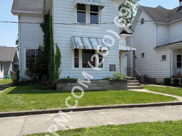 335 E Washington St #1