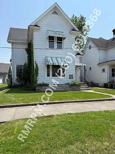 335 E Washington St #1 Photo 1