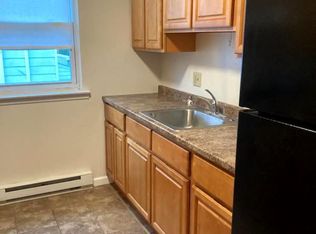 108 S Hellertown Ave APT G, Quakertown, PA 18951