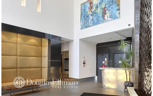Rented by Douglas Elliman | media 27