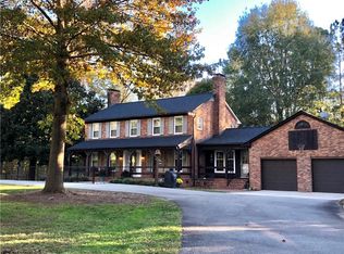 1960 W Buckhill Rd, Burlington, NC 27215