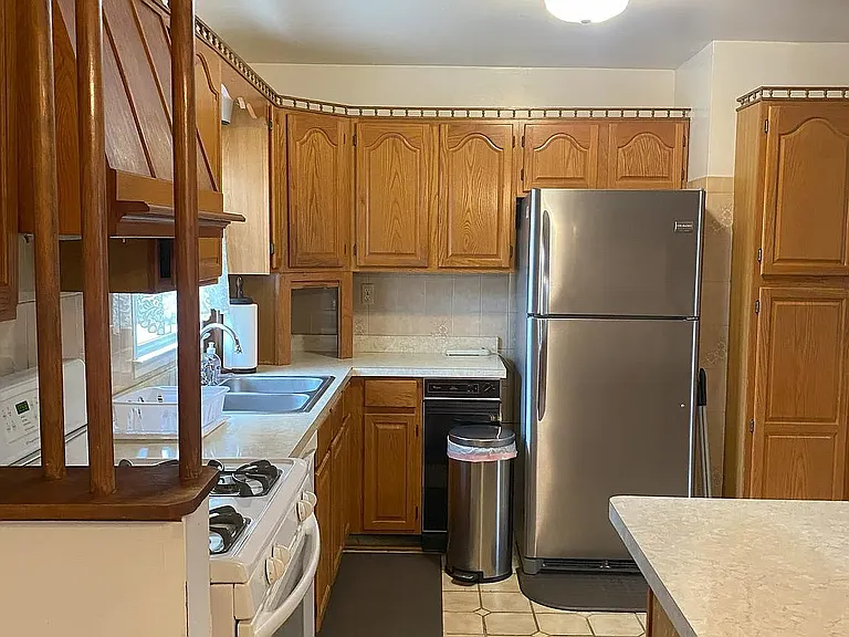 14007 Franklin St — Photo 10