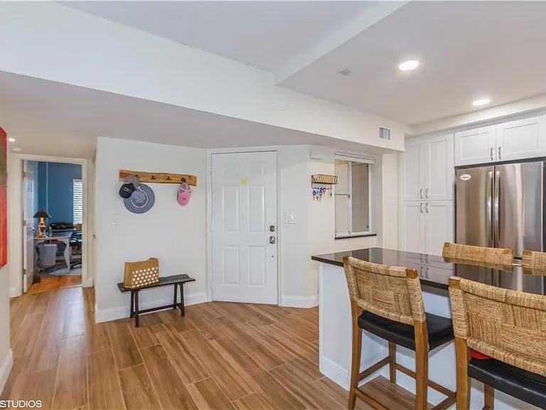 2671 Citrus Lake Dr #E-201 — Photo 24