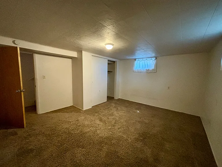 1130 Hudson St — Photo 11