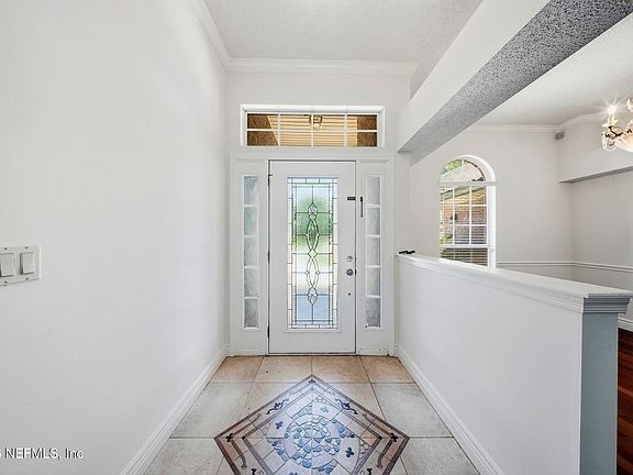 4th image of 2334 FOXHAVEN Drive
