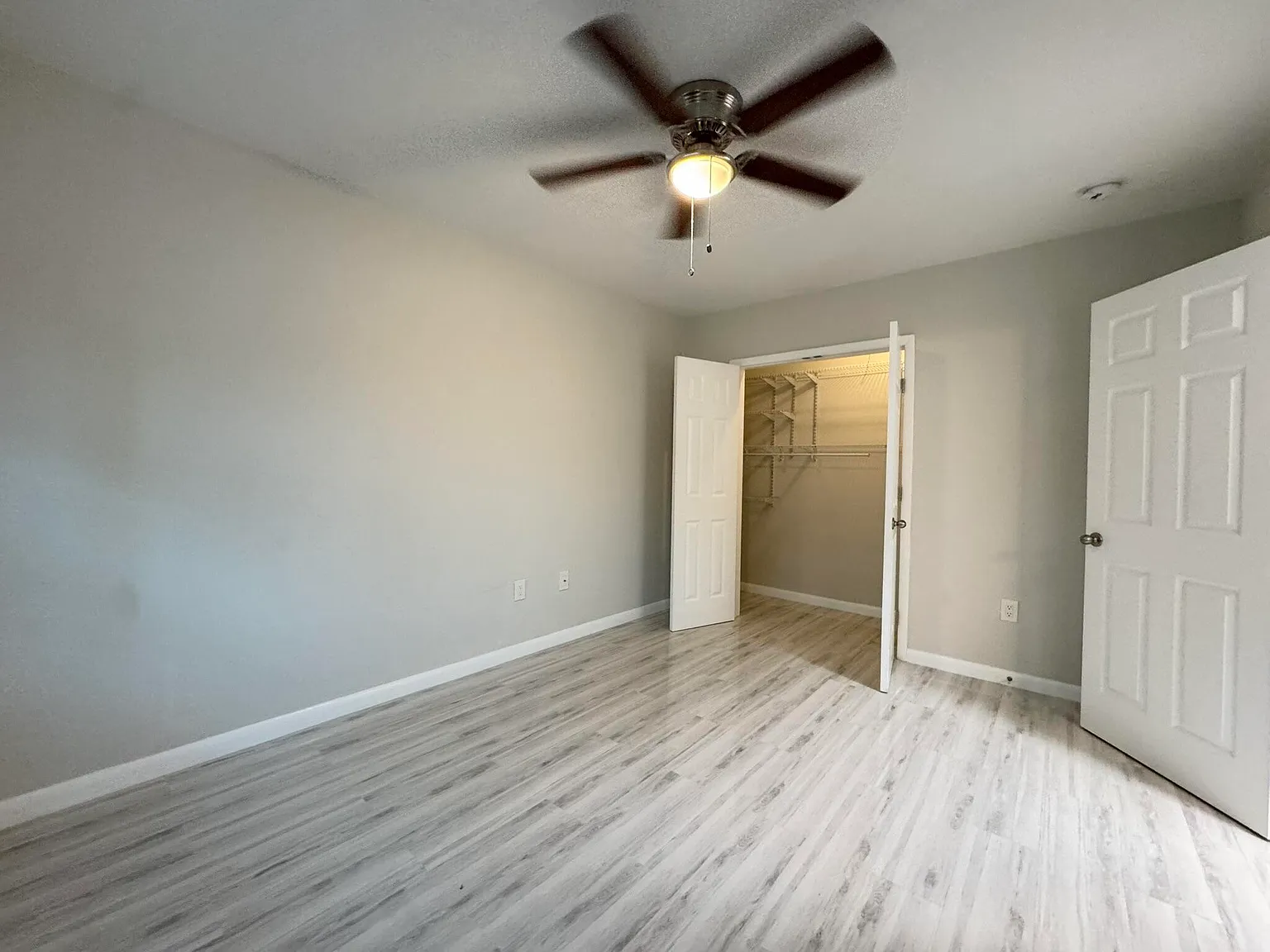1 bed, 1.0 bath, 610 sqft, $2,300 — Photo 4