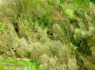 8918-8922 Ash Ln, Chittenango, NY 13037