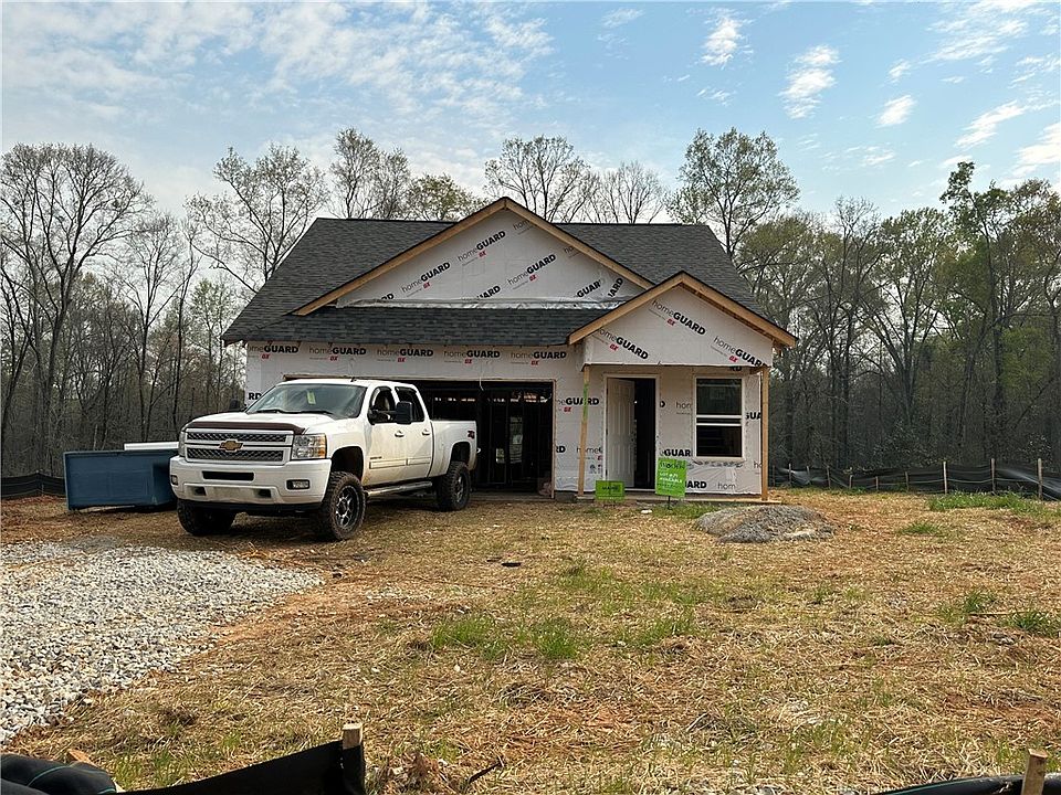 131 Gray St, Opelika, AL 36801 MLS 161851 Zillow