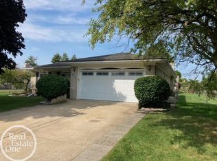 41259 Sesame Dr, Sterling Heights, MI 48314