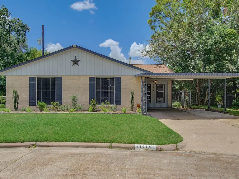 11018 Long Gate Dr — Photo 1