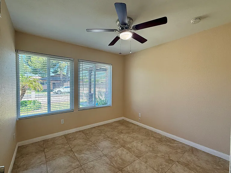 14340 Palmea Dr — Photo 11