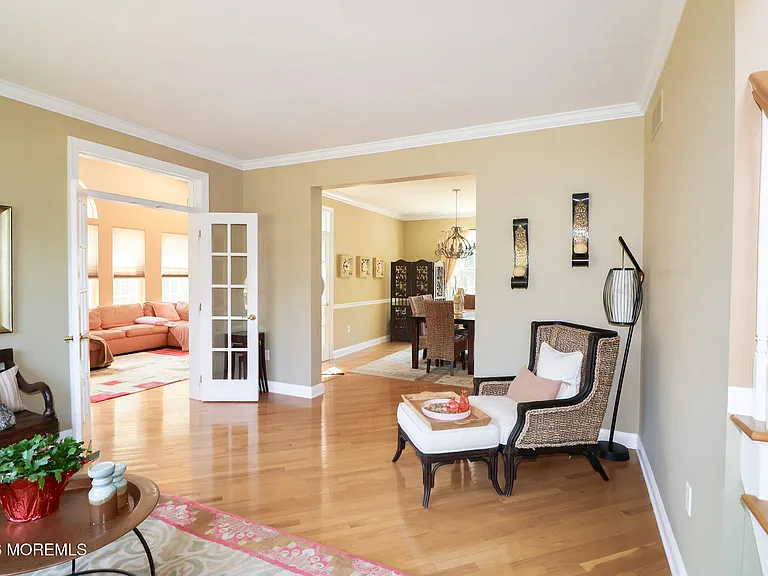 10 Emily Rd — Photo 11