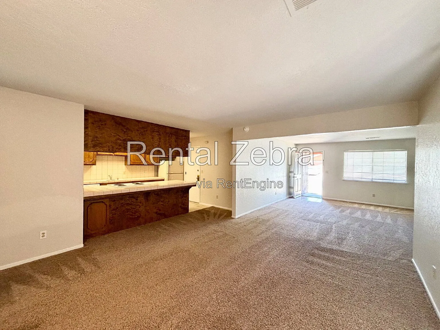 2 bed, 1.0 bath, 1000 sqft, $1,500 — Photo 4