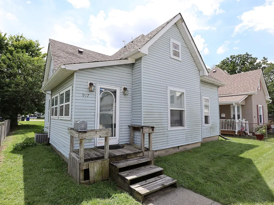 917 W Jackson St