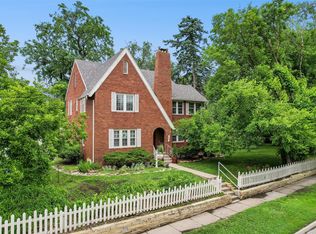 1094 28th St, Des Moines, IA 50311