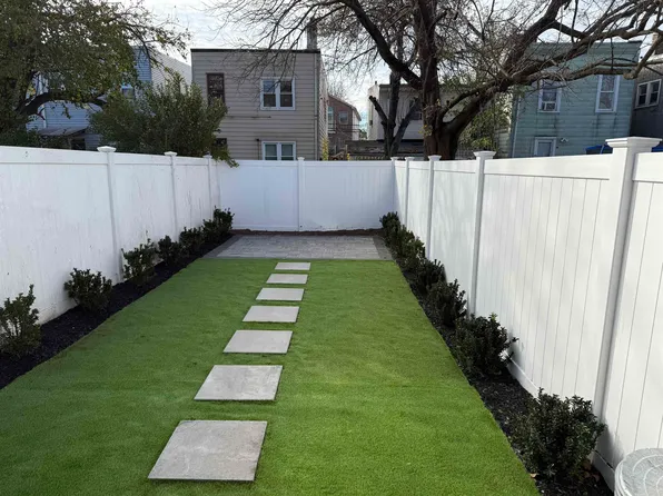 183a Lexington Avenue image 12 of 18