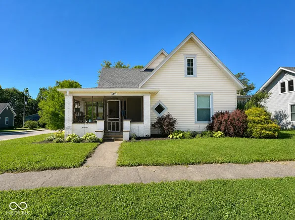 689 E Jackson St, Martinsville, IN 46151
