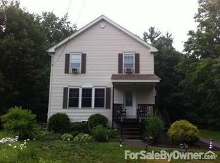 193 Pleasant St, Epping, NH 03042