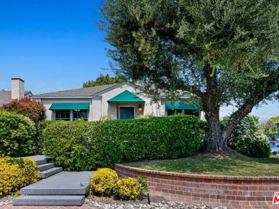 4201 Warner Blvd, Burbank, CA, 91505