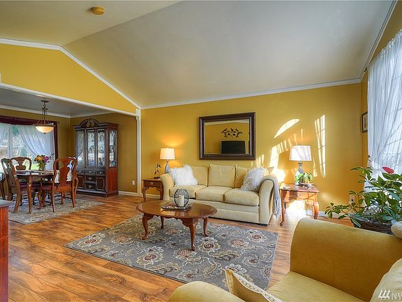 5th image of 3808 17th Avenue Ct NW
